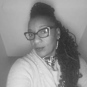 Meet your Posher, Debra